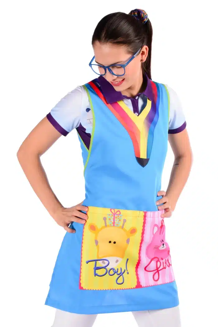 bata para educadora estampada azul cielo